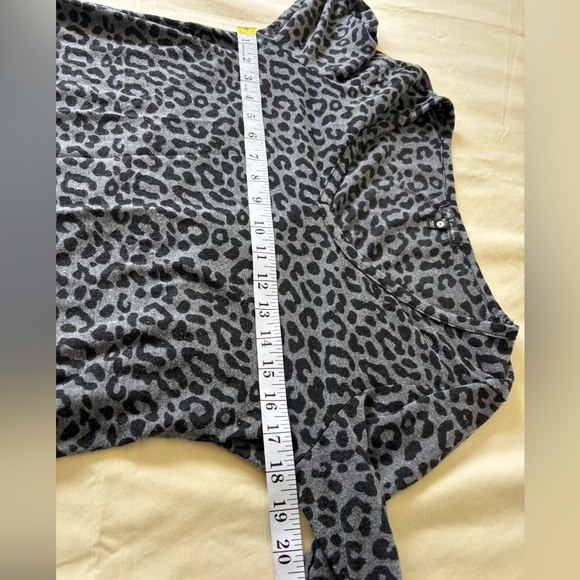 Tart Gray Leopard Print Apparel intimates soft size M - Picture 4 of 15